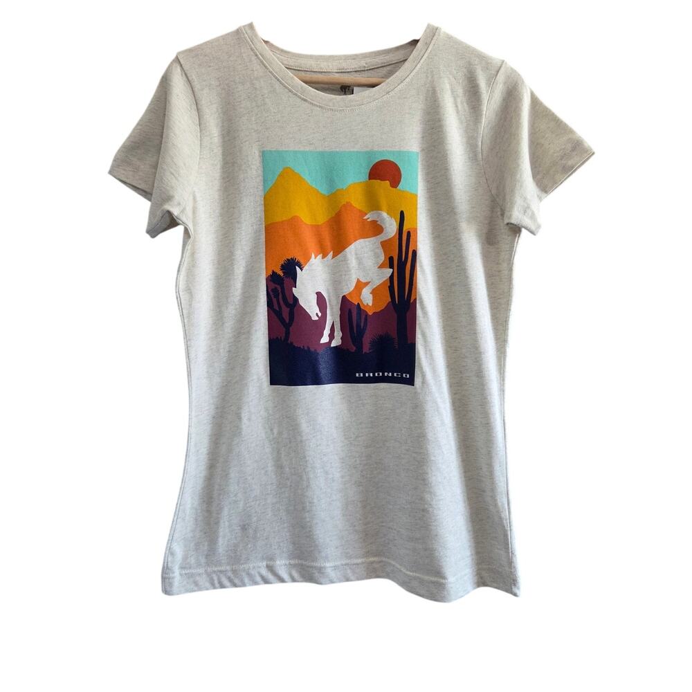 Ford Bronco's Women's Desert View Cotton Graphic Tee Size Medium NWT